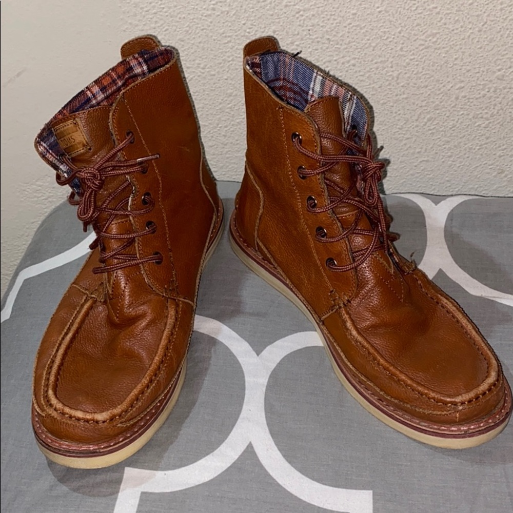 Toms Brown Searchet Boots
